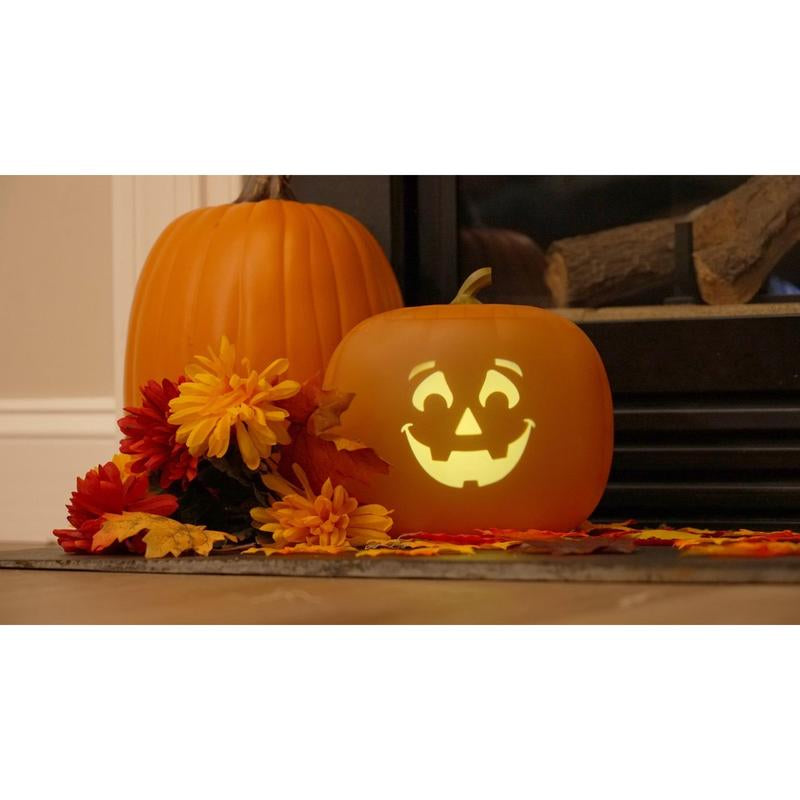 ANIMAT3D Blink Tech Jabberin' Jack Talking Animated Pumpkin with 8 Inch Screen and Built-In LED Light Array Projector + Speaker Includes 40 Minutes of Content